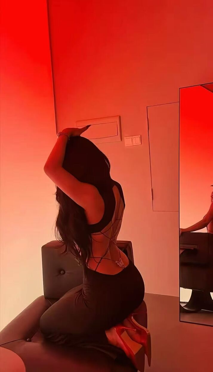 1 (2).jpg