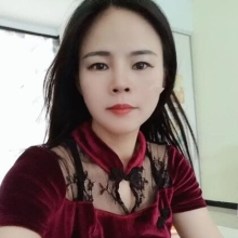 价格很便宜的御姐